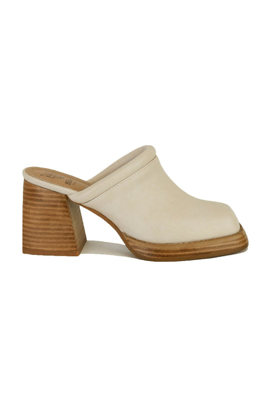 "Francesca" Slip-On Clogs